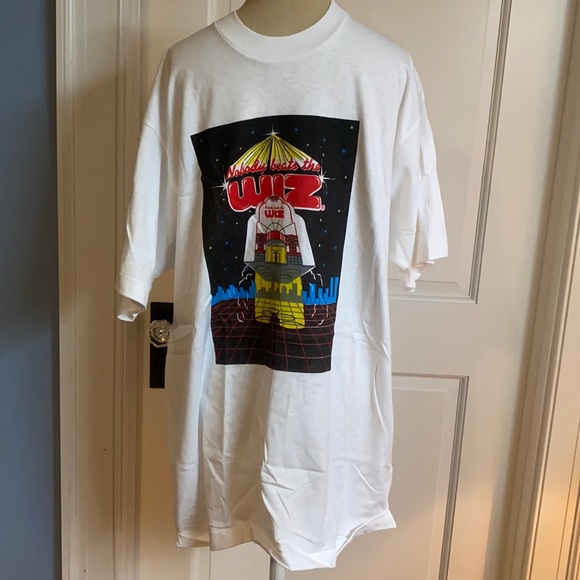 Vintage Nobody Beats The Wiz Tshirt 